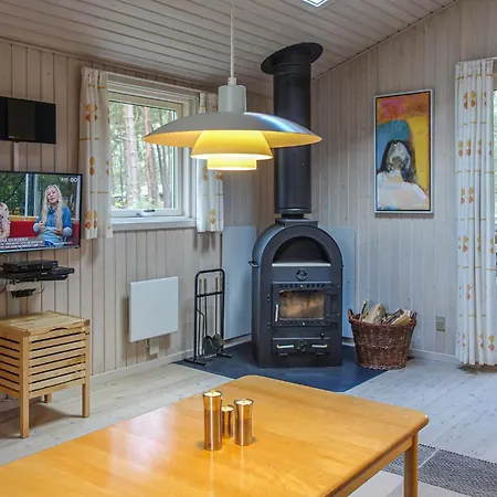 Lovely In Nexo With Kitchen Ferienhaus